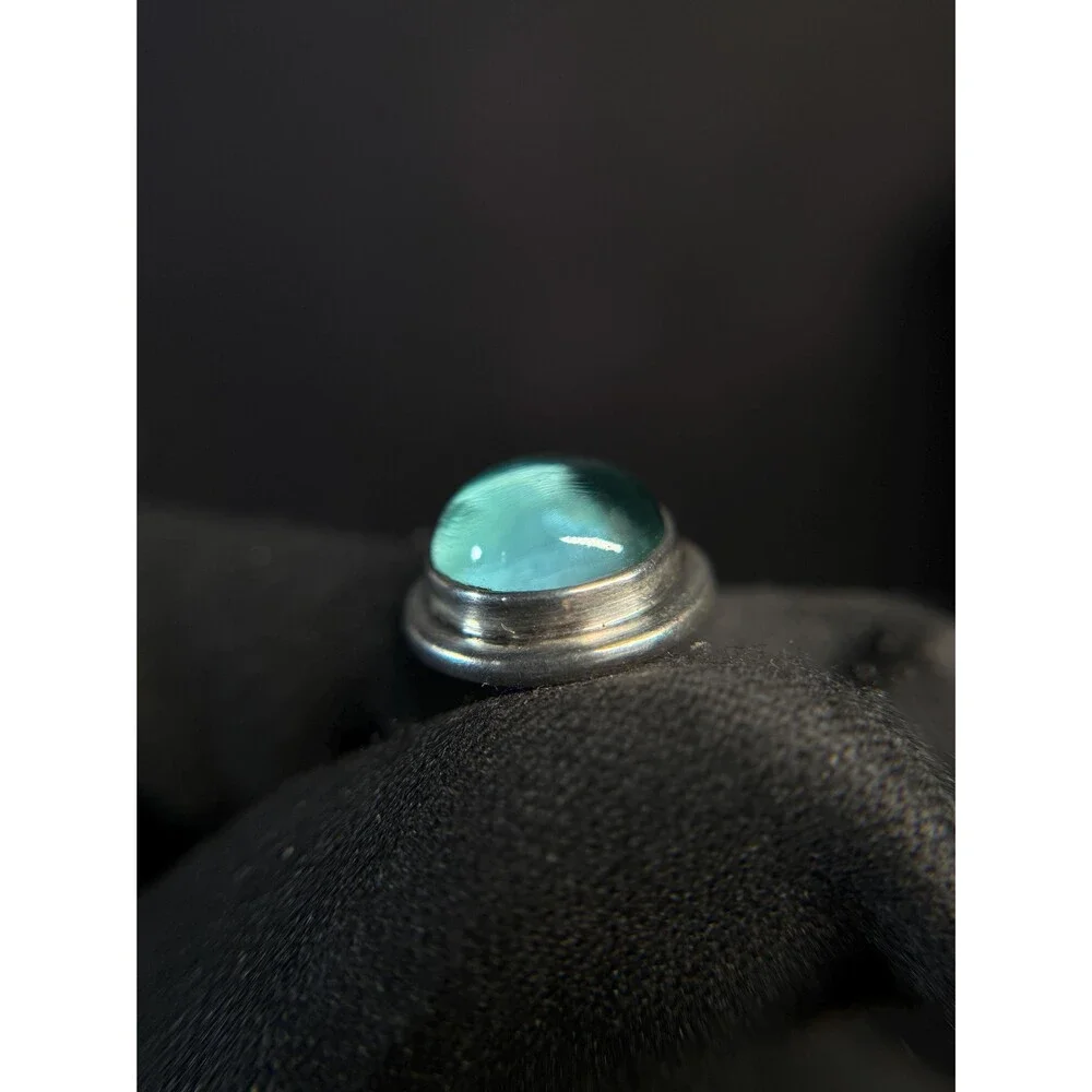 Unbranded sterling silver